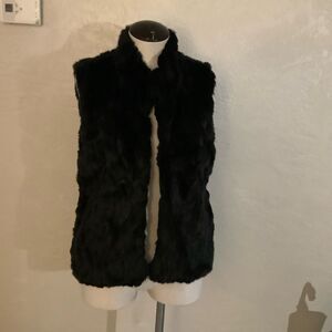 True Love Faux fur vest Sz L
